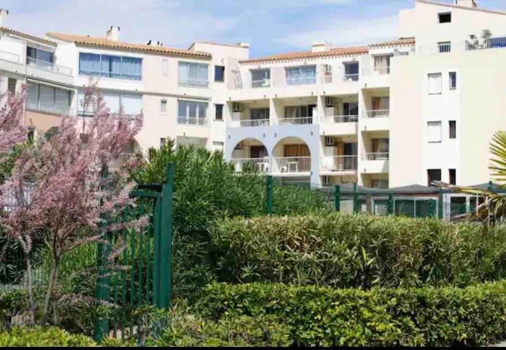 Superbe Appartement 6 Personnes Avec Piscine Secteur Richelieu, A 400M De La Plage Et A 650M Du Centre Port Agde Exterior foto